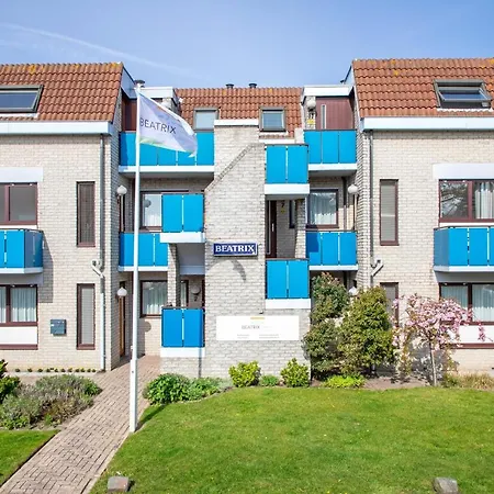 Beatrix Apartment *